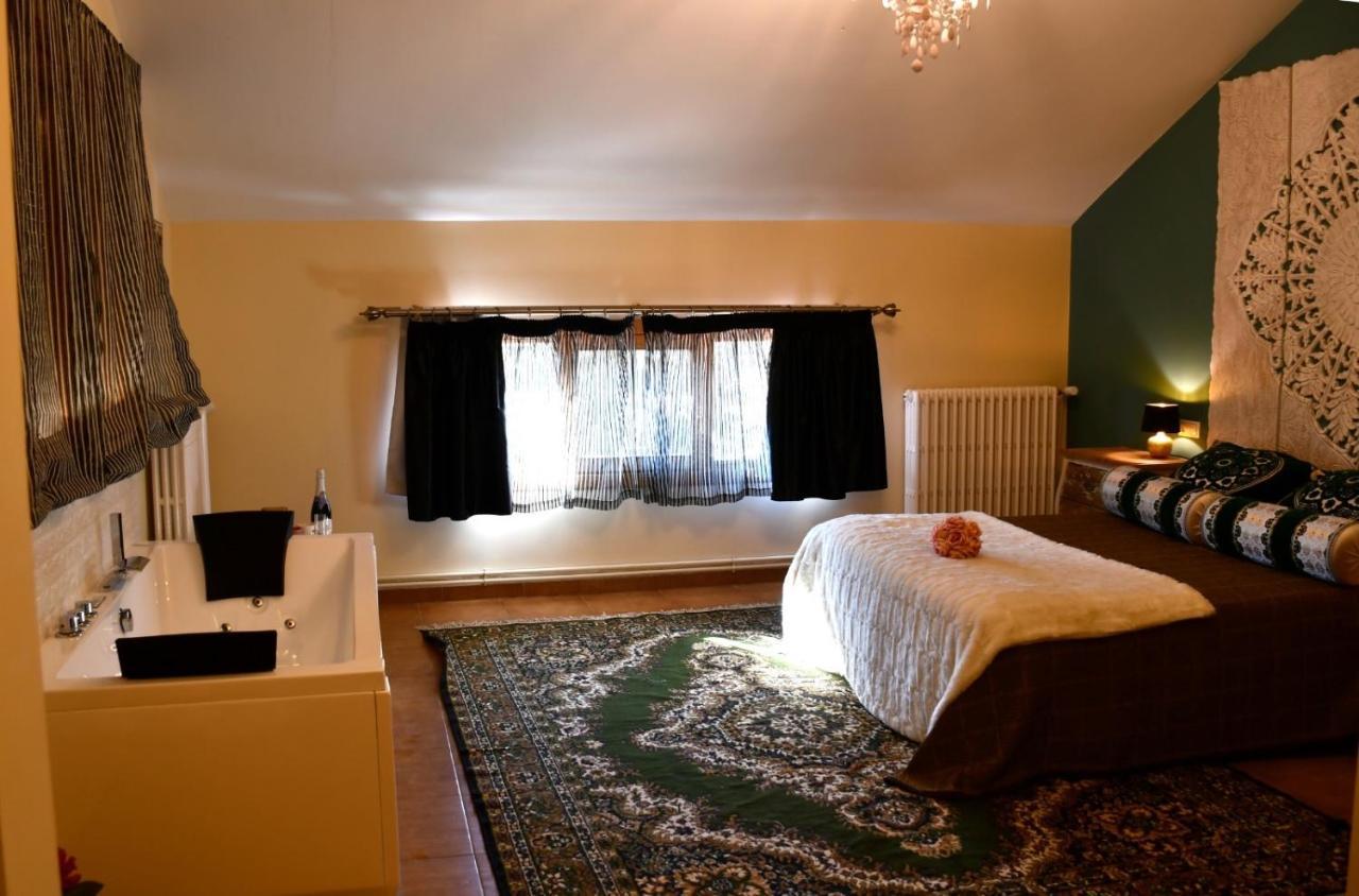 Hospederia Casa Martell Otel Daroca Dış mekan fotoğraf