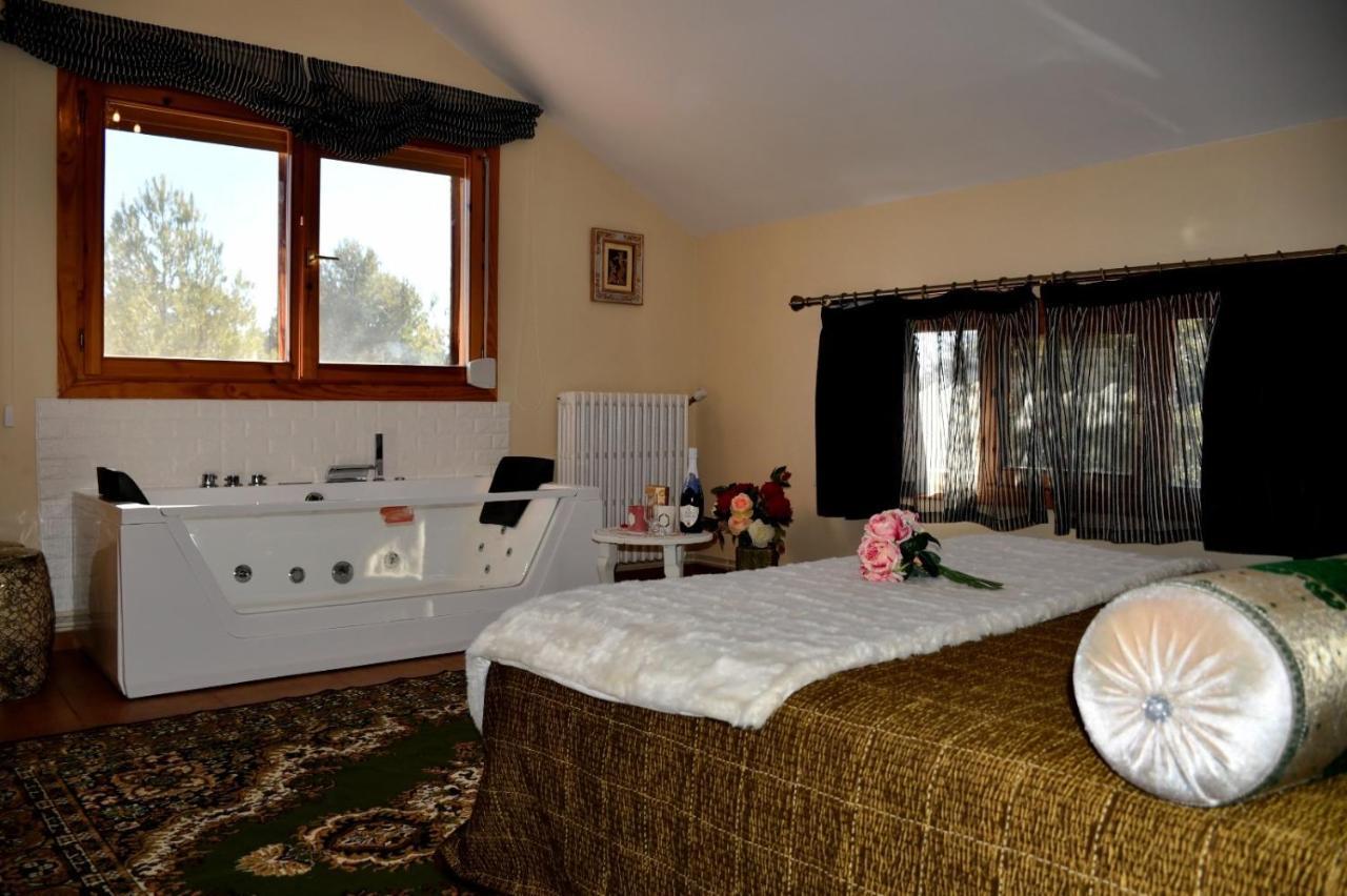 Hospederia Casa Martell Otel Daroca Dış mekan fotoğraf