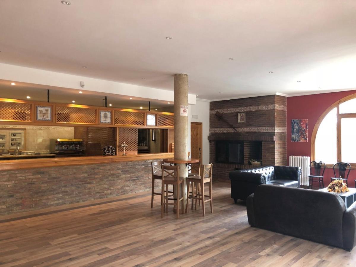 Hospederia Casa Martell Otel Daroca Dış mekan fotoğraf