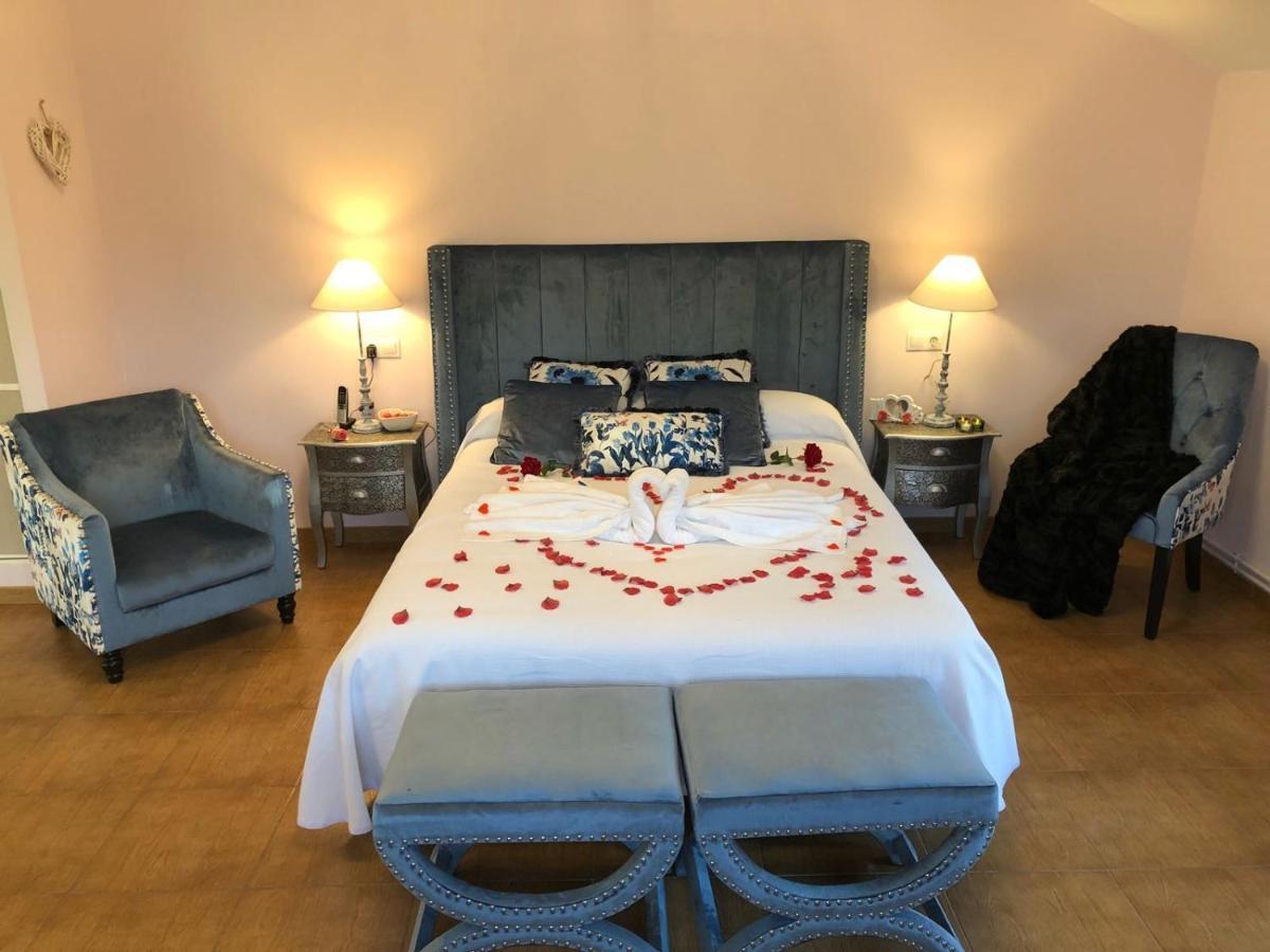Hospederia Casa Martell Otel Daroca Dış mekan fotoğraf