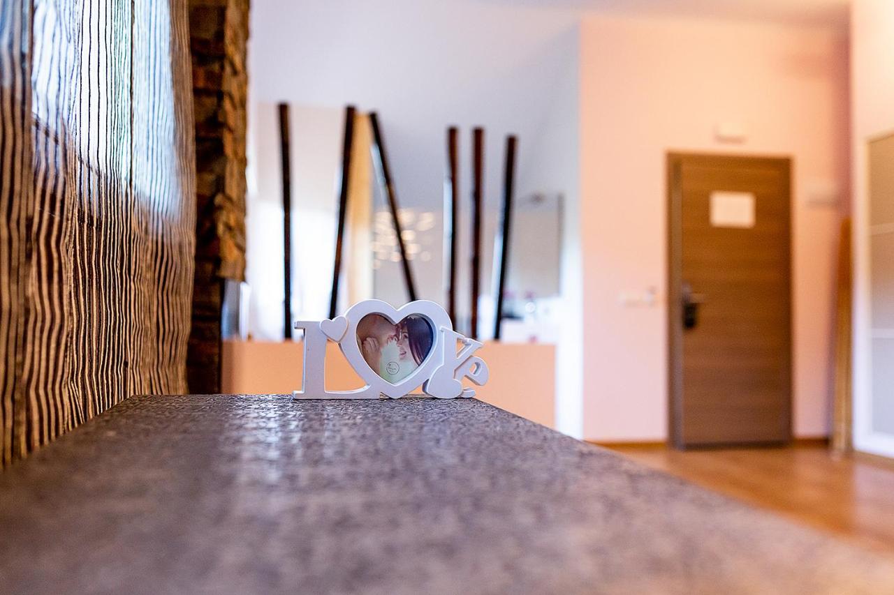 Hospederia Casa Martell Otel Daroca Dış mekan fotoğraf