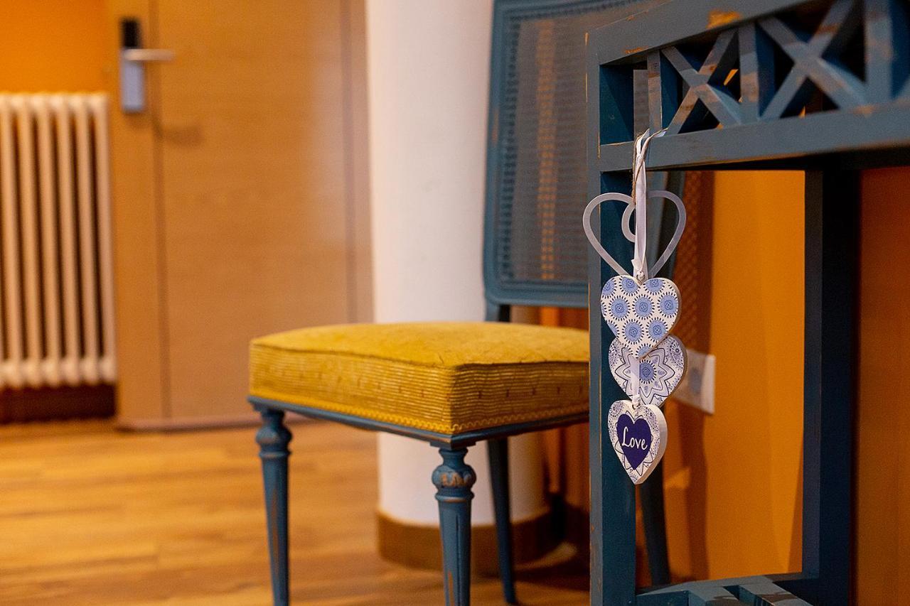 Hospederia Casa Martell Otel Daroca Dış mekan fotoğraf