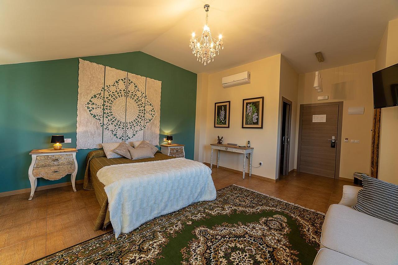 Hospederia Casa Martell Otel Daroca Dış mekan fotoğraf