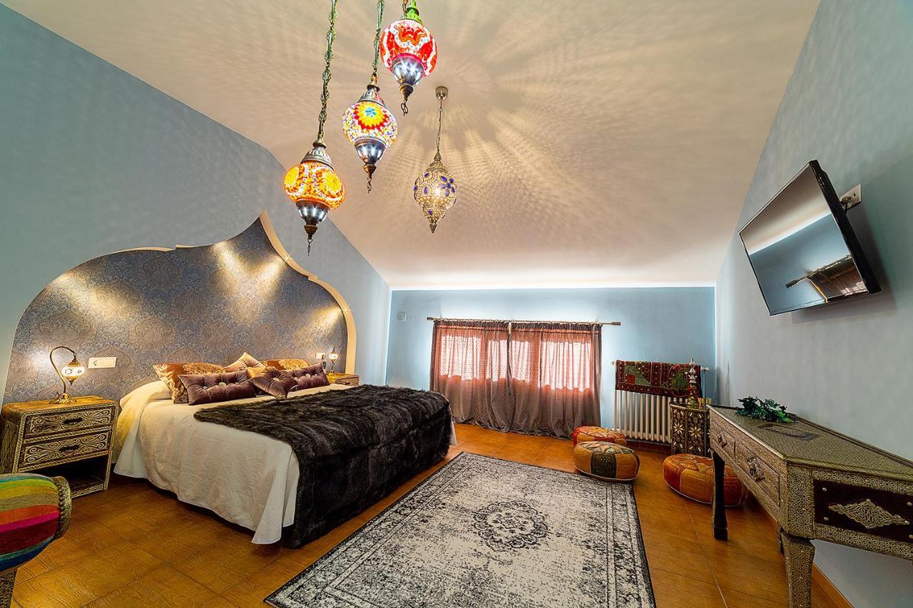 Hospederia Casa Martell Otel Daroca Dış mekan fotoğraf